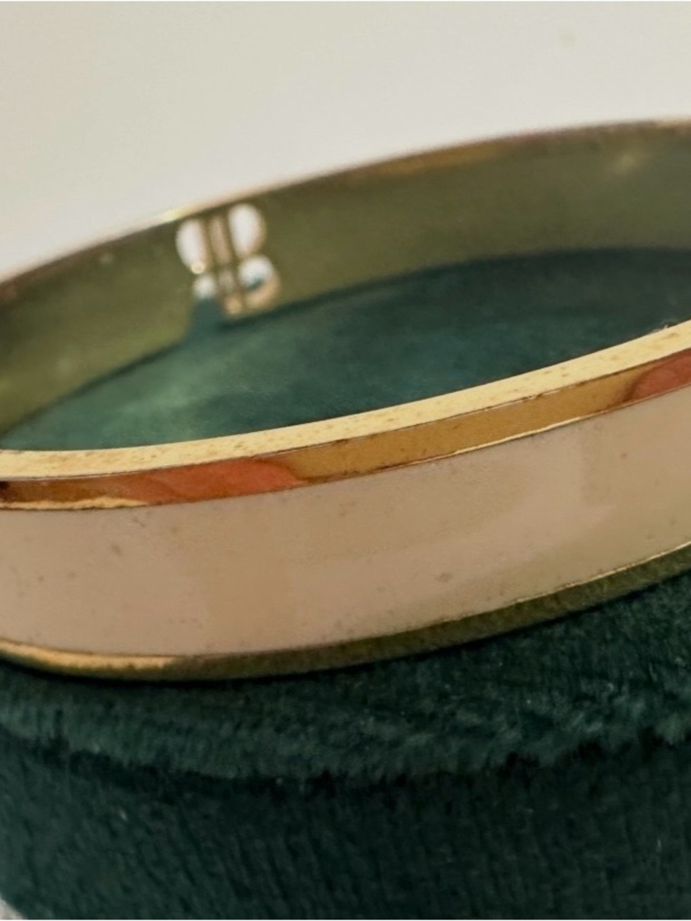 Banana Republic Cream Enamel Hinged Bangle Bracelet